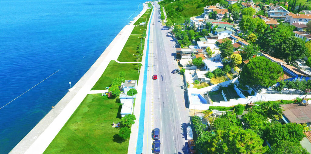 beyli̇kdüzü-sahi̇li̇-5-kapak